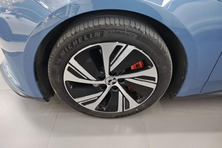 Used Nio ET5 2022 75 kWh Exterior 7