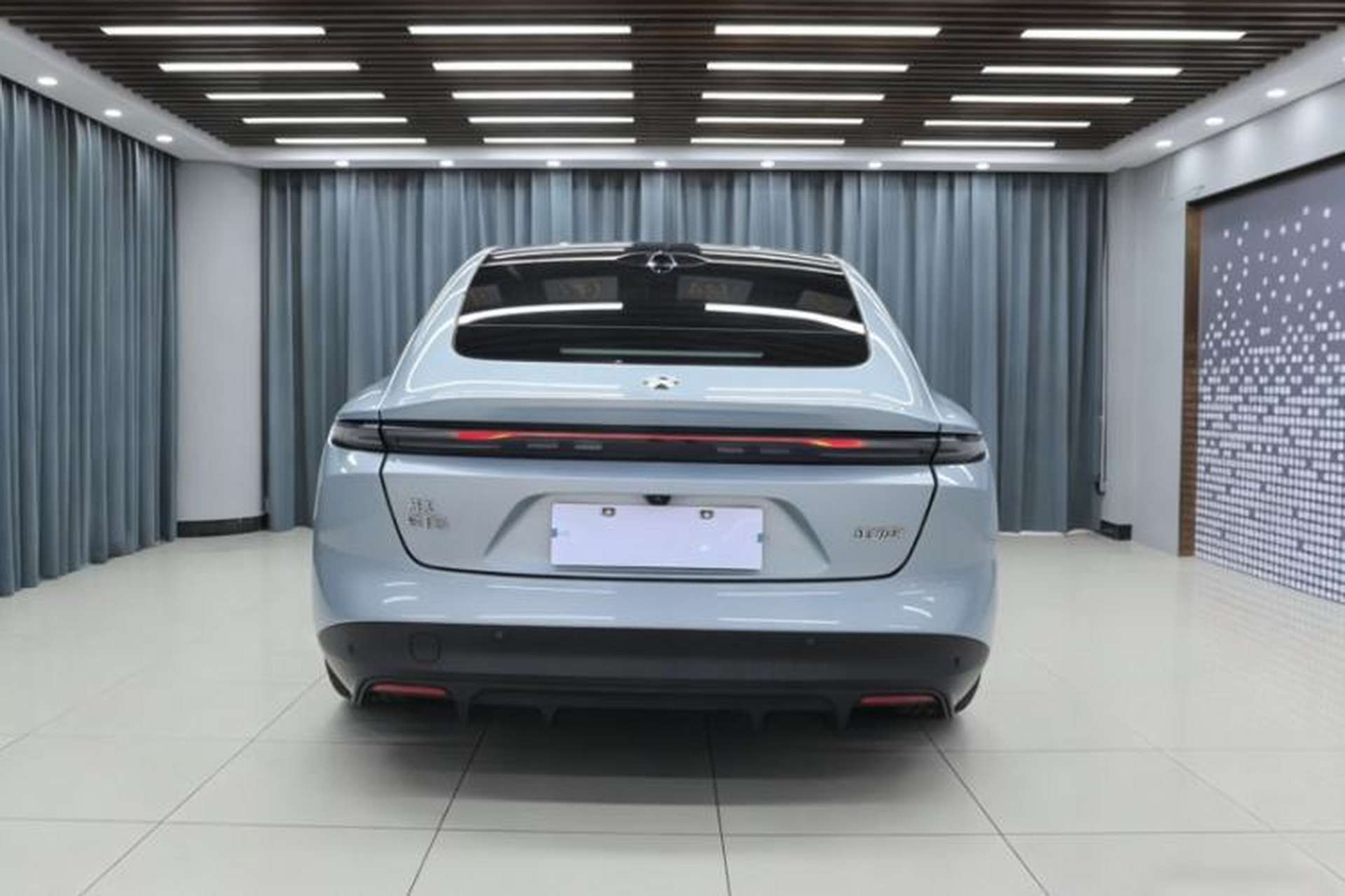 Used Nio ET5 2022 75 kWh Exterior 8