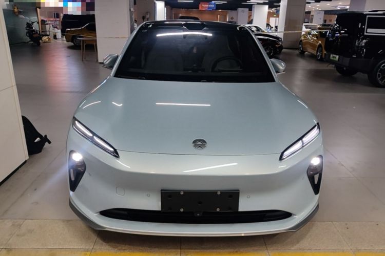 Used Nio ET5 2022 75 kWh Front