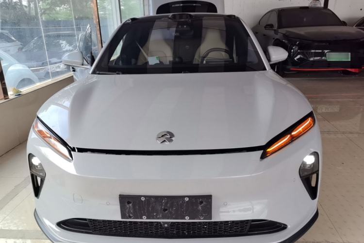 Used Nio ET5 2022 75 kWh Front