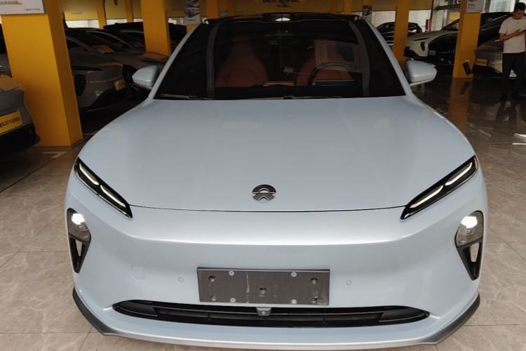 Used Nio ET5 2022 75 kWh Front