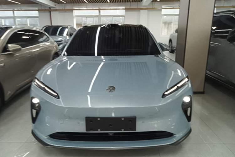 Used Nio ET5 2022 75 kWh Front