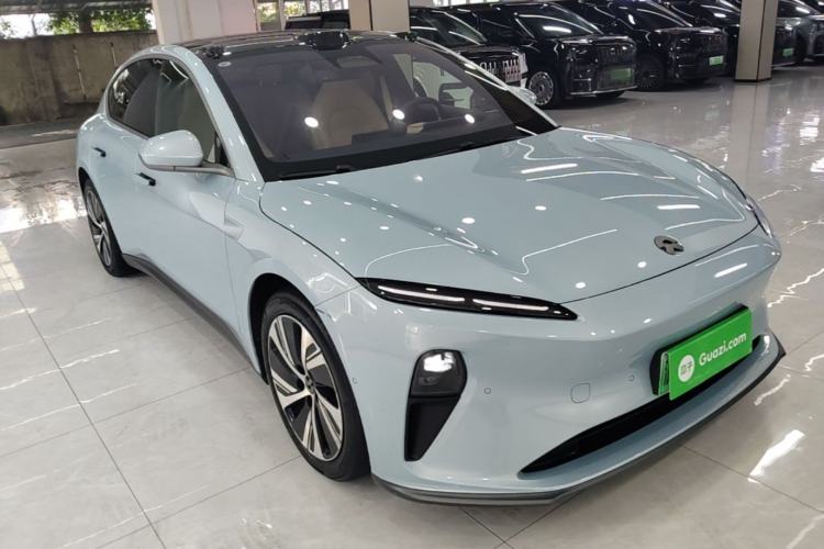 Used Nio ET5 2022 75 kWh Front Right 45 Deg