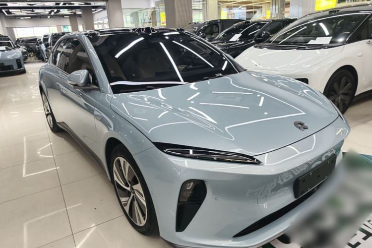 Used Nio ET5 2022 75 kWh Front Right 45 Deg