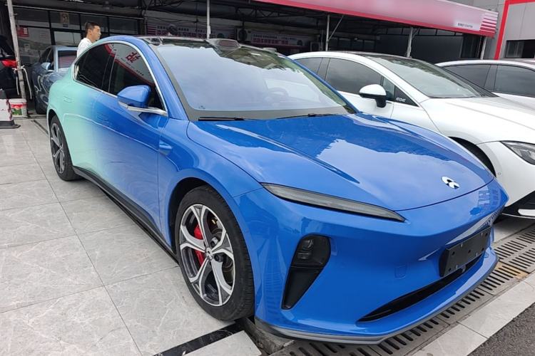 Used Nio ET5 2022 75 kWh Front Right 45 Deg