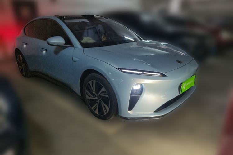 Used Nio ET5 2022 75 kWh Front Right 45 Deg
