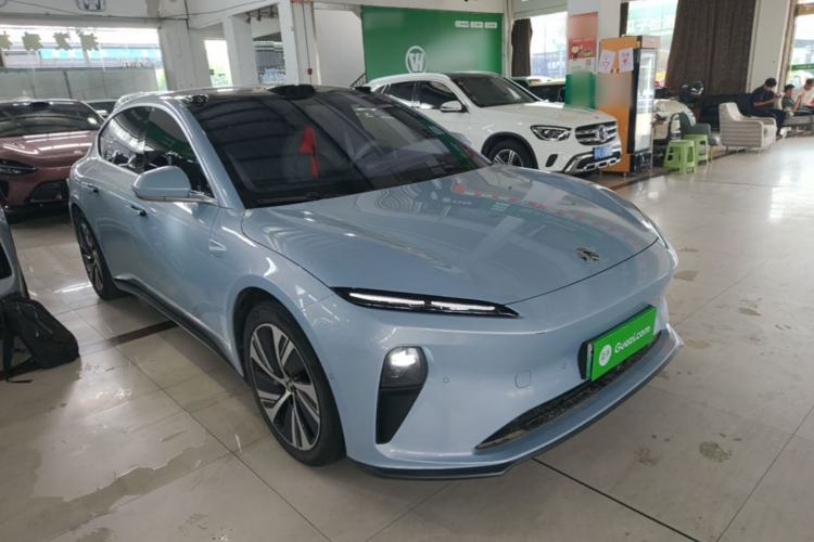 Used Nio ET5 2022 75 kWh Front Right 45 Deg