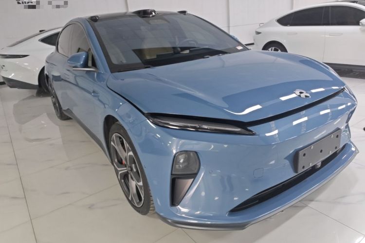 Used Nio ET5 2022 75 kWh Front Right 45 Deg