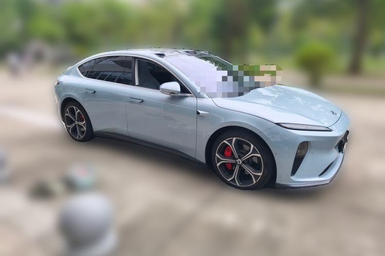 Used Nio ET5 2022 75 kWh Front Right 45 Deg