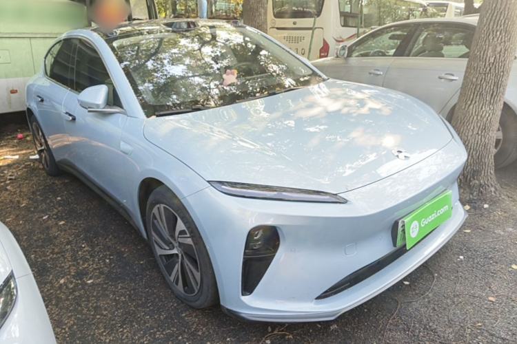 Used Nio ET5 2022 75 kWh Front Right 45 Deg