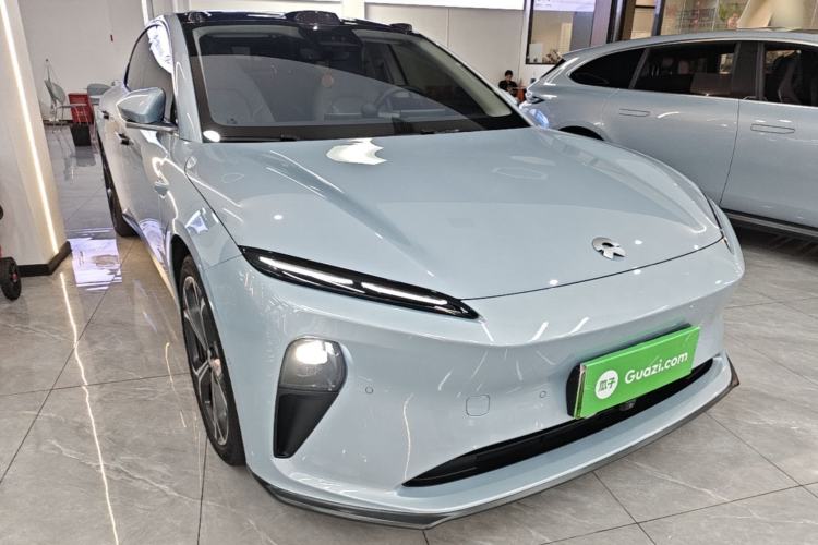 Used Nio ET5 2022 75 kWh Front Right 45 Deg