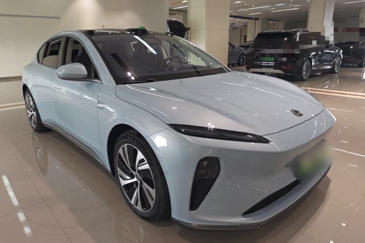 Used Nio ET5 2022 75 kWh Front Right 45 Deg
