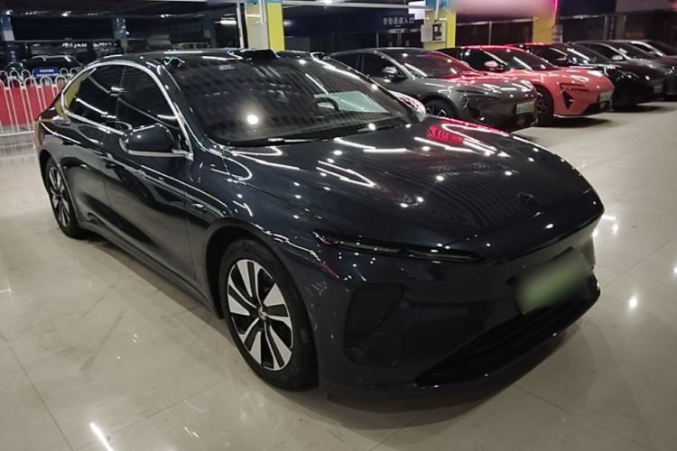 Used Nio ET5 2022 75 kWh Front Right 45 Deg