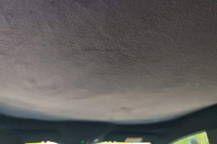 Used Nio ET5 2022 75 kWh Headliner