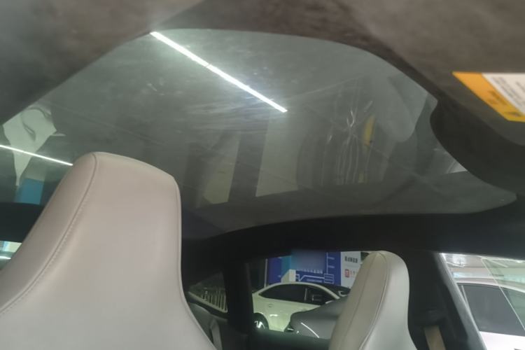 Used Nio ET5 2022 75 kWh Headliner