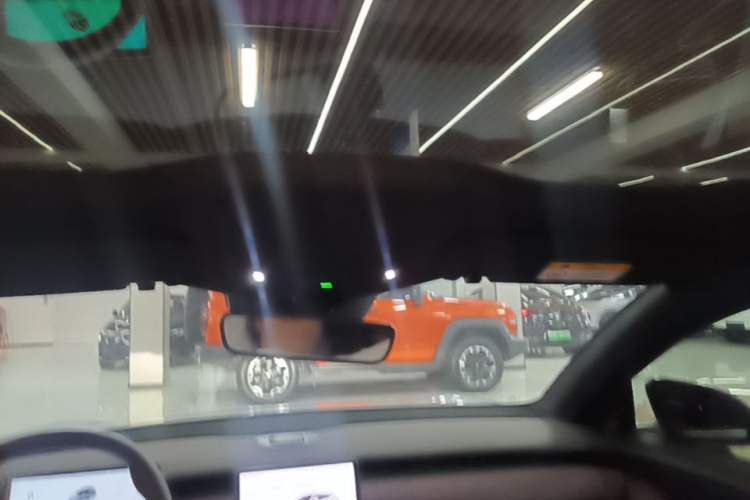 Used Nio ET5 2022 75 kWh Headliner