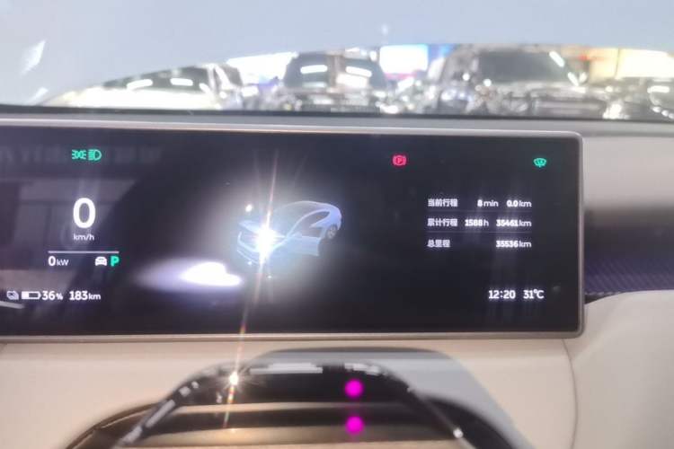 Used Nio ET5 2022 75 kWh Instrument Cluster