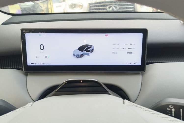 Used Nio ET5 2022 75 kWh Instrument Cluster
