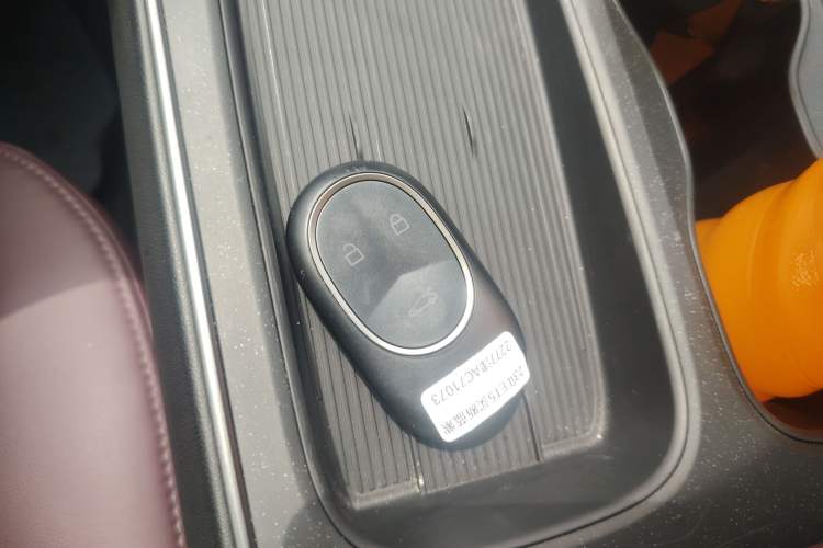 Used Nio ET5 2022 75 kWh Interior 1