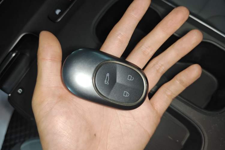Used Nio ET5 2022 75 kWh Interior 1