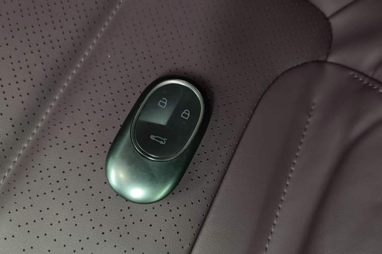 Used Nio ET5 2022 75 kWh Interior 1