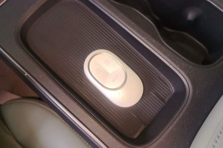 Used Nio ET5 2022 75 kWh Interior 1