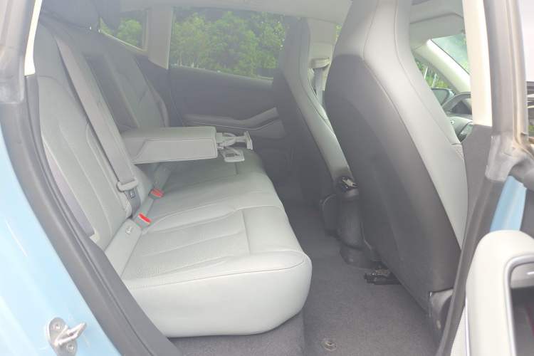 Used Nio ET5 2022 75 kWh Interior 2