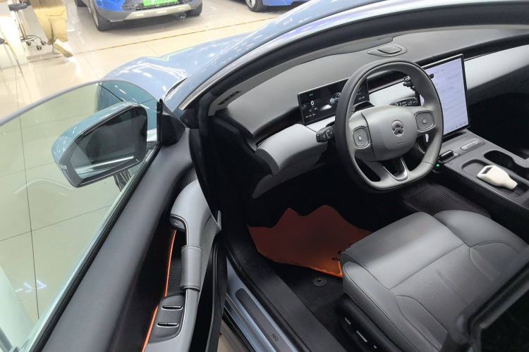 Used Nio ET5 2022 75 kWh Interior 3