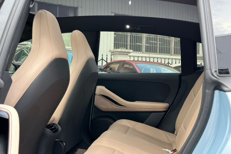 Used Nio ET5 2022 75 kWh Interior 4