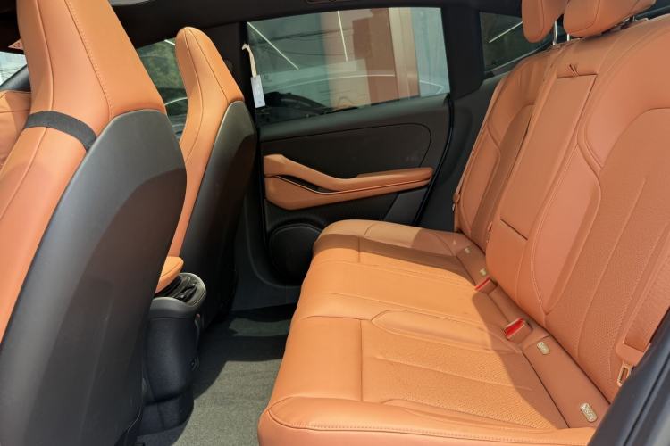Used Nio ET5 2022 75 kWh Interior 5