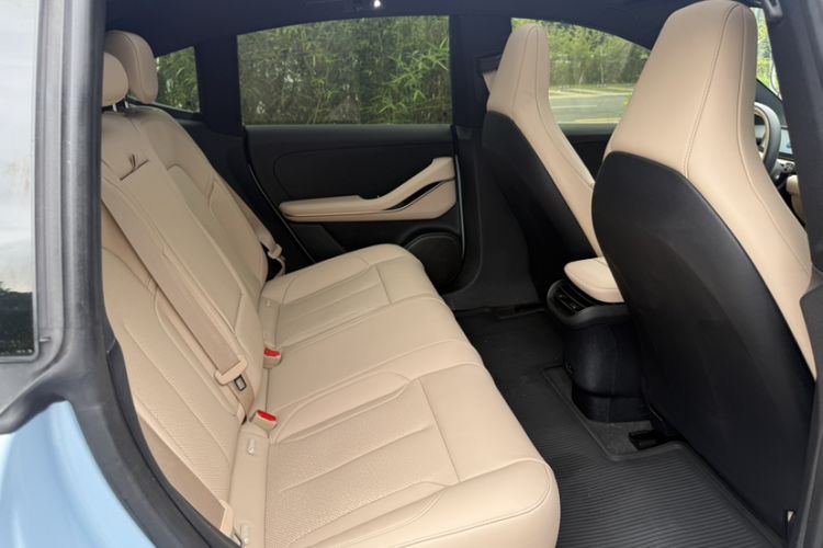 Used Nio ET5 2022 75 kWh Interior 5
