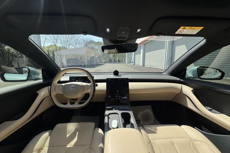 Used Nio ET5 2022 75 kWh Interior 5
