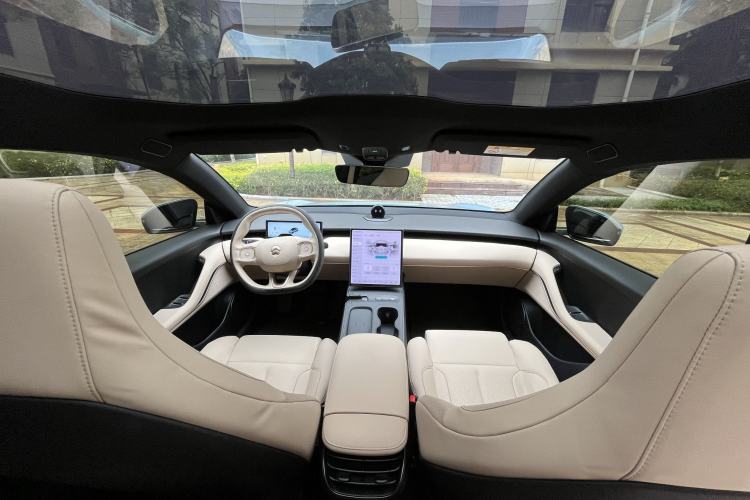 Used Nio ET5 2022 75 kWh Interior 6