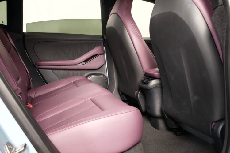 Used Nio ET5 2022 75 kWh Interior 6