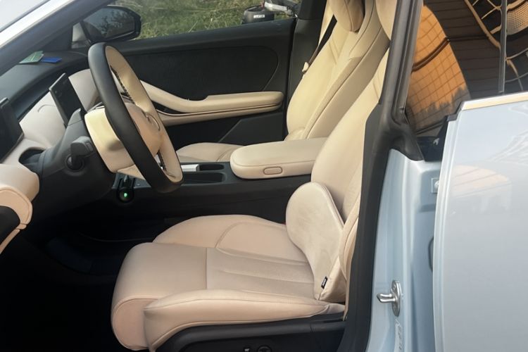 Used Nio ET5 2022 75 kWh Interior 7