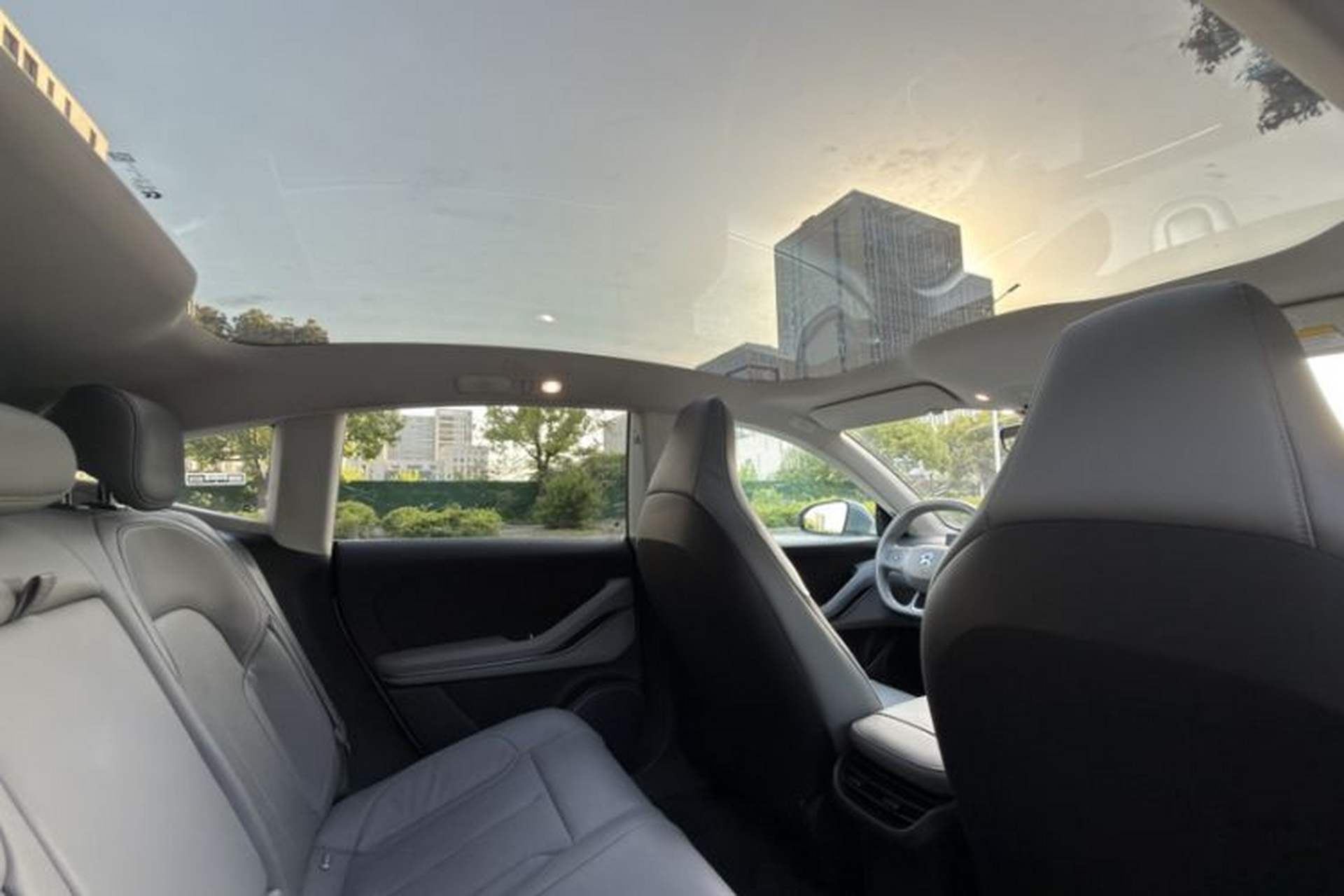 Used Nio ET5 2022 75 kWh Interior 7