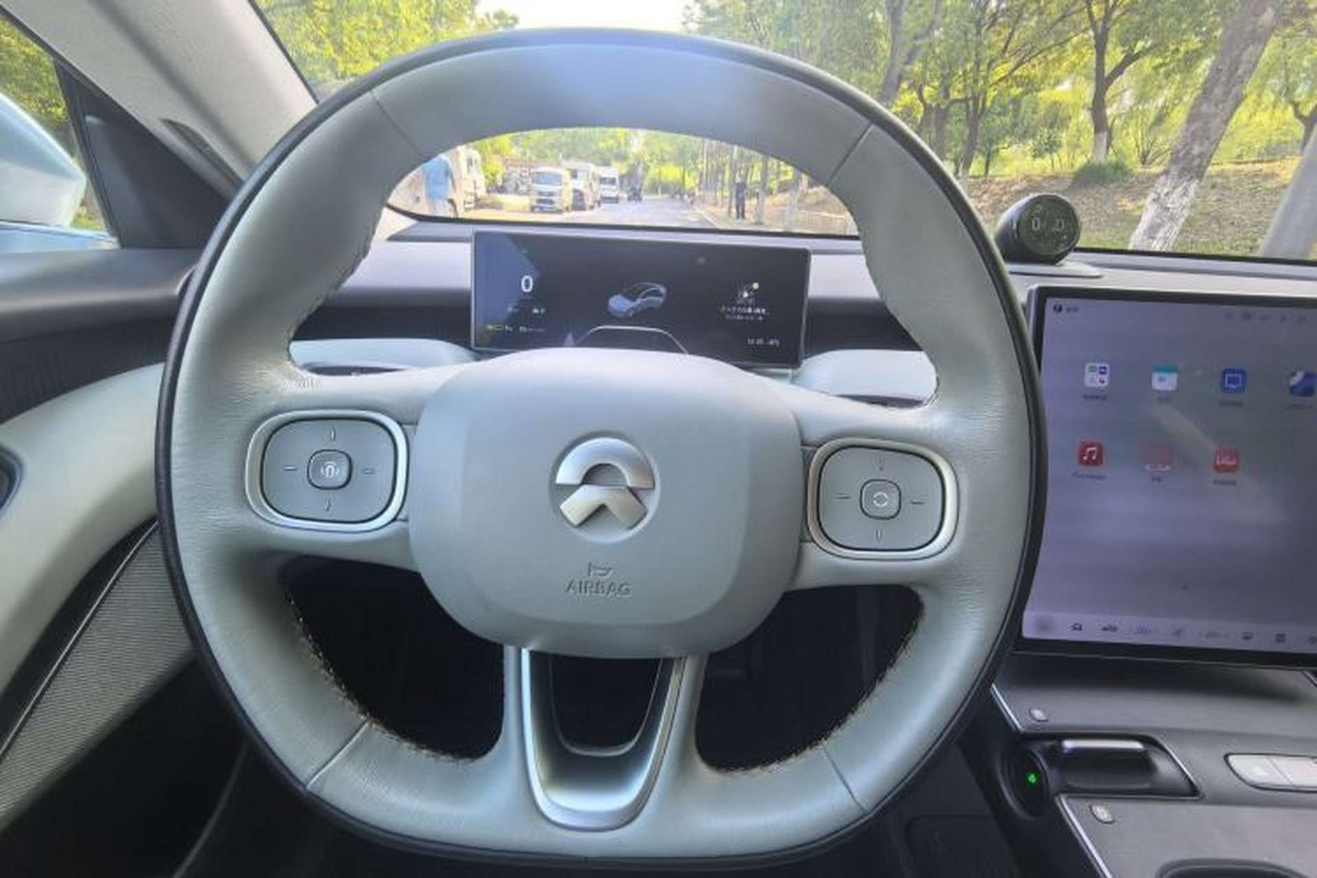 Used Nio ET5 2022 75 kWh Interior 7