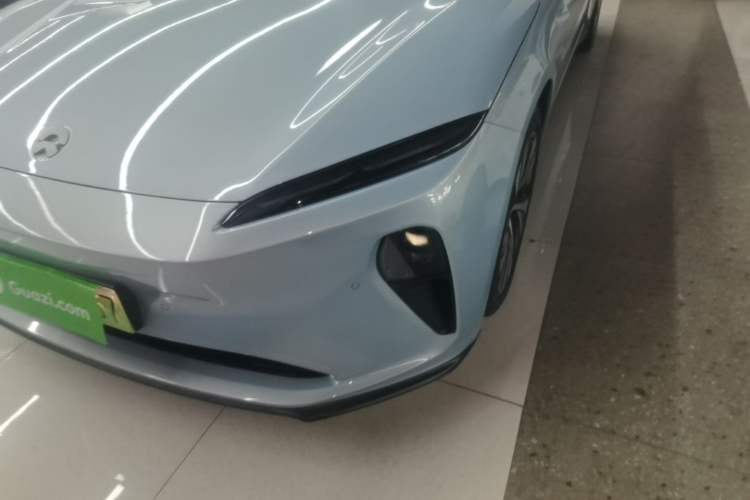 Used Nio ET5 2022 75 kWh Left Front Headlight