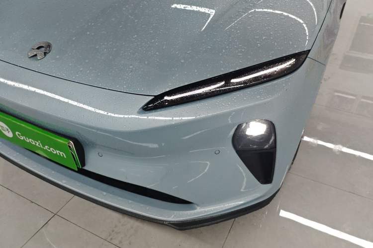 Used Nio ET5 2022 75 kWh Left Front Headlight