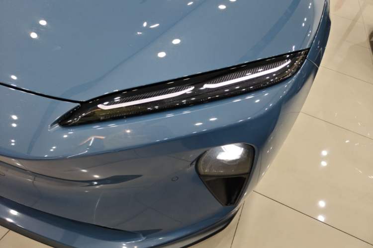 Used Nio ET5 2022 100 kWh Left Front Headlight