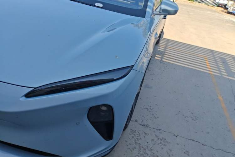 Used Nio ET5 2022 75 kWh Left Front Headlight