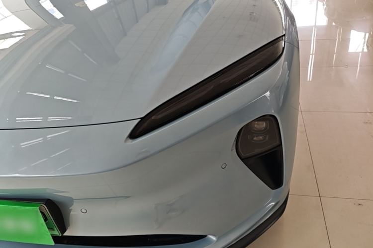 Used Nio ET5 2022 75 kWh Left Front Headlight
