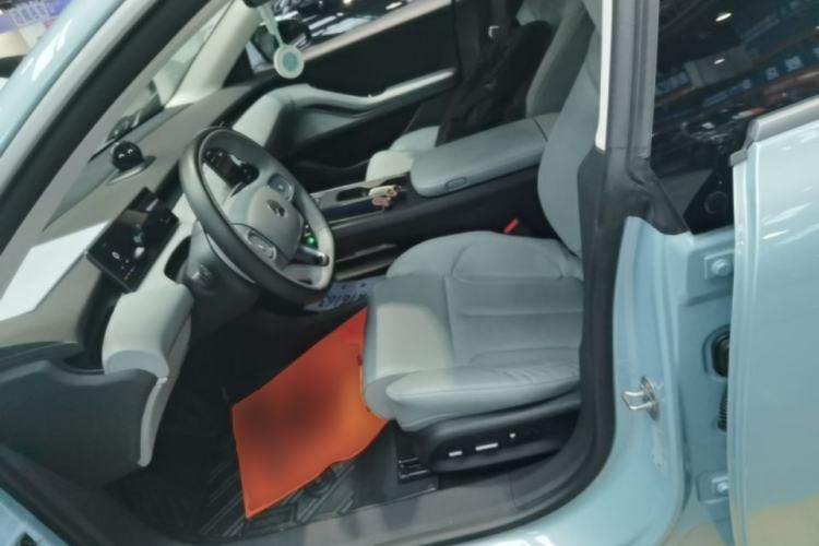 Used Nio ET5 2022 75 kWh Left Front Seat