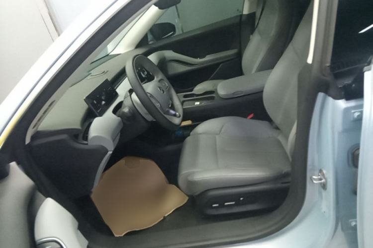 Used Nio ET5 2022 75 kWh Left Front Seat