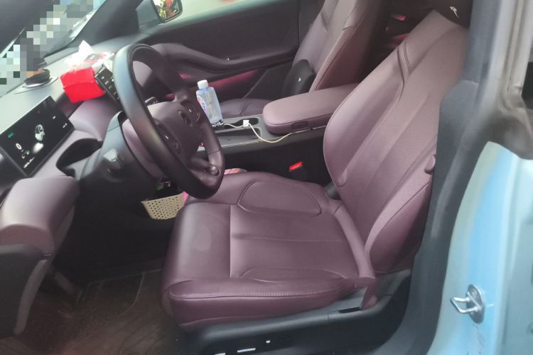 Used Nio ET5 2022 75 kWh Left Front Seat