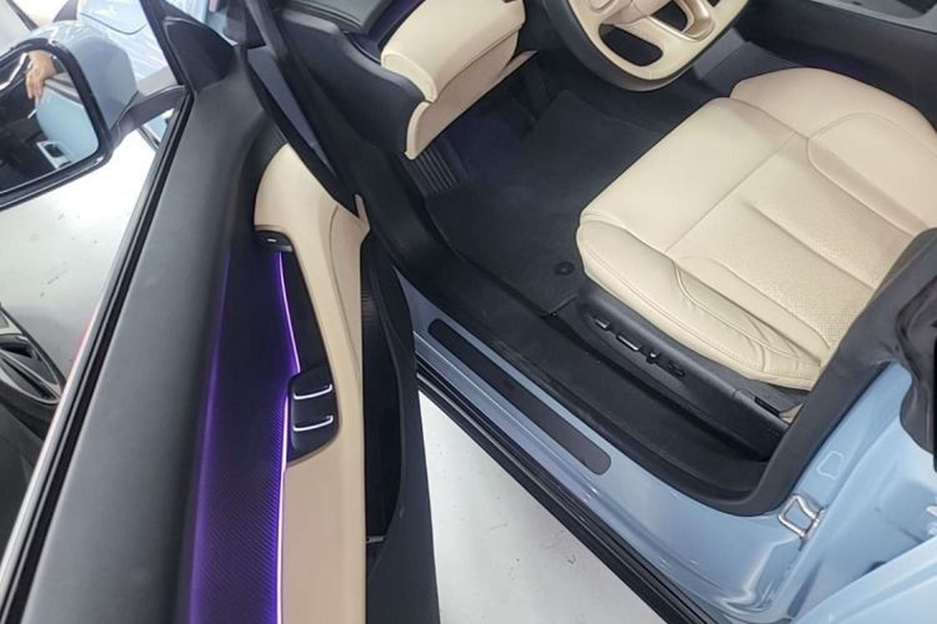 Used Nio ET5 2022 75 kWh Left Front Seat