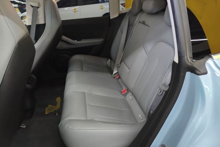 Used Nio ET5 2022 75 kWh Left Rear Seat