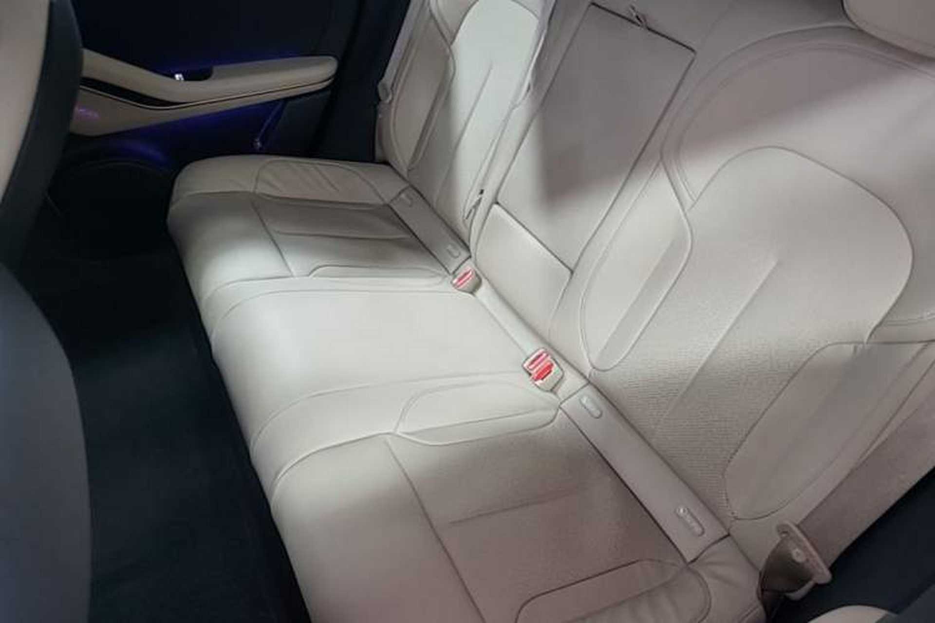 Used Nio ET5 2022 75 kWh Left Rear Seat