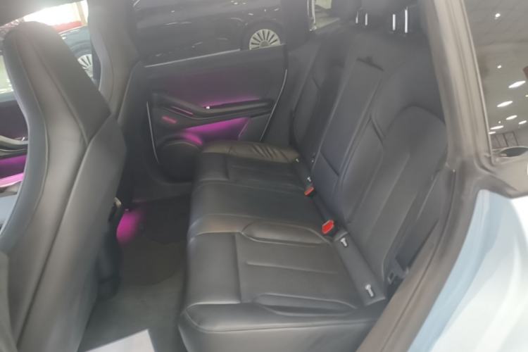 Used Nio ET5 2022 75 kWh Left Rear Seat