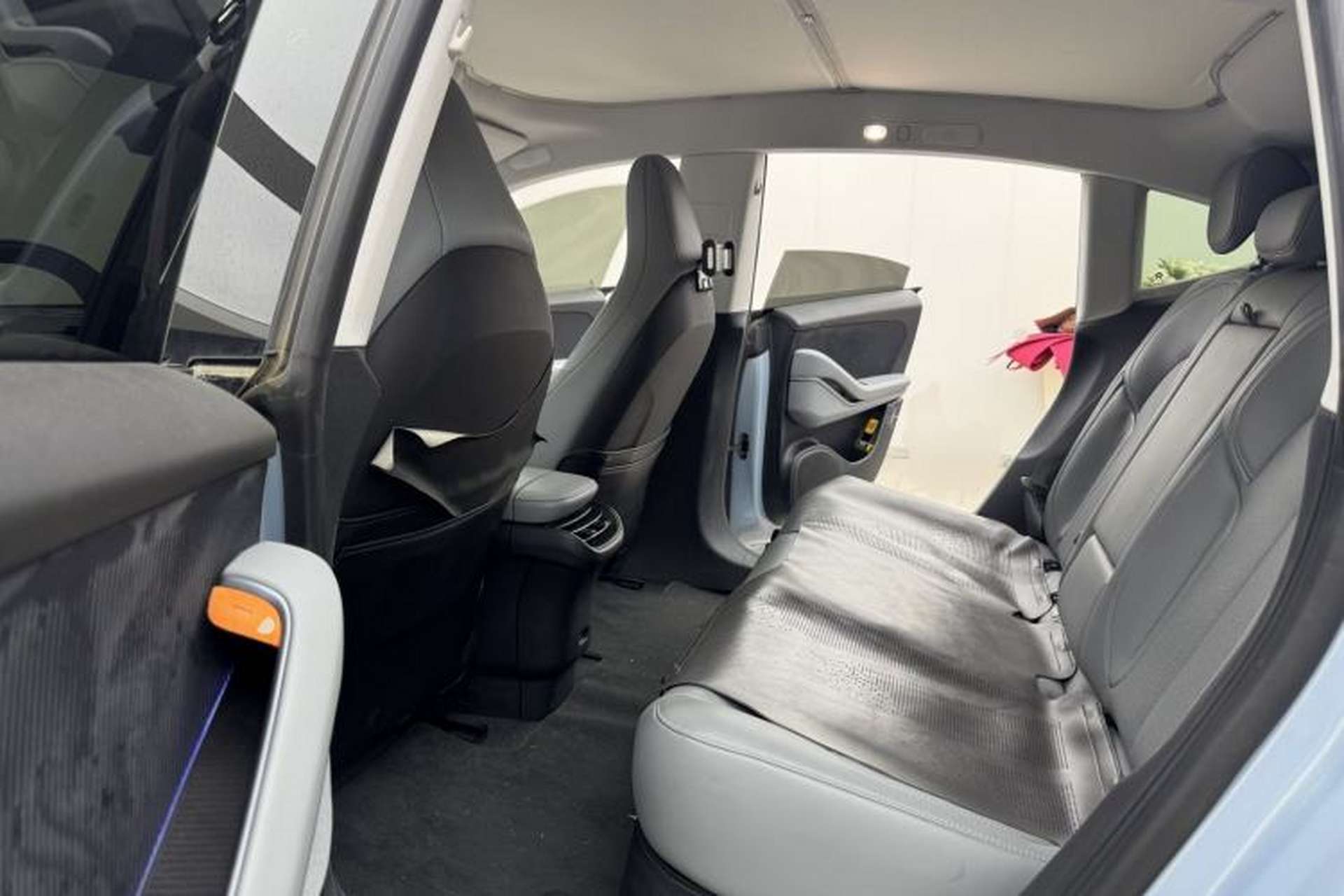 Used Nio ET5 2022 75 kWh Left Rear Seat